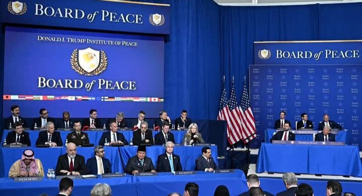 Presiden Prabowo Subianto saat menghadiri pertemuan perdana Board of Peace di United States Institute of Peace, Washington, D.C., membahas dukungan Indonesia untuk rekonstruksi Gaza. Kamis (19/2/2026) 