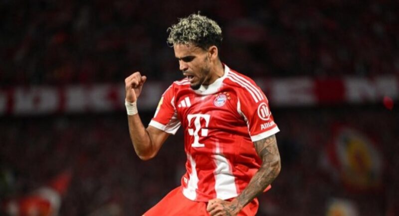 Winger Bayern Munich Luis Diaz mengungkapkan, dirinya sedang dalam performa terbaik di dalam kariernya. (Foto: REUTERS/Angelika Warmuth)


