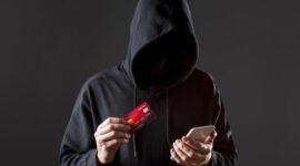 Foto: Ilustrasi penipuan mobile banking. (Dok. Freepik)

