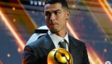 Bintang sepak bola Portugal, Cristiano Ronaldo, resmi membeli 25 persen saham UD Almeria. (Foto: IG/cristiano)