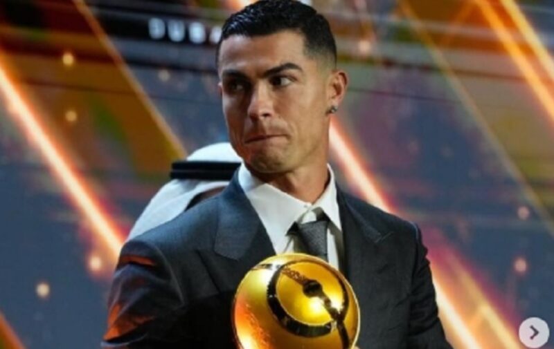 Bintang sepak bola Portugal, Cristiano Ronaldo, resmi membeli 25 persen saham UD Almeria. (Foto: IG/cristiano)