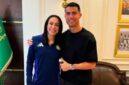 Kathellen bersama Cristiano Ronaldo di Al Nassr. (Dok Kathellen Souza)