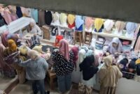 Foto: Kondisi Pasar Tanah Abang, Jakarta Pusat, Sepekan Jelang Ramadan, Kamis (12/2/2026). (CNBC Indonesia/Chandra Dwi Pranata)

